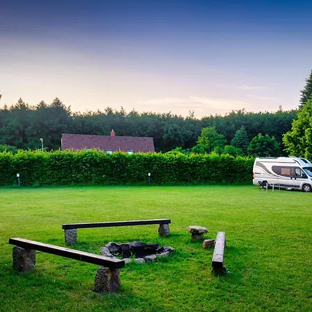 - Caravan Place Kemp Tisá