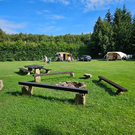 - Caravan Place Parque de Campismo Tisá